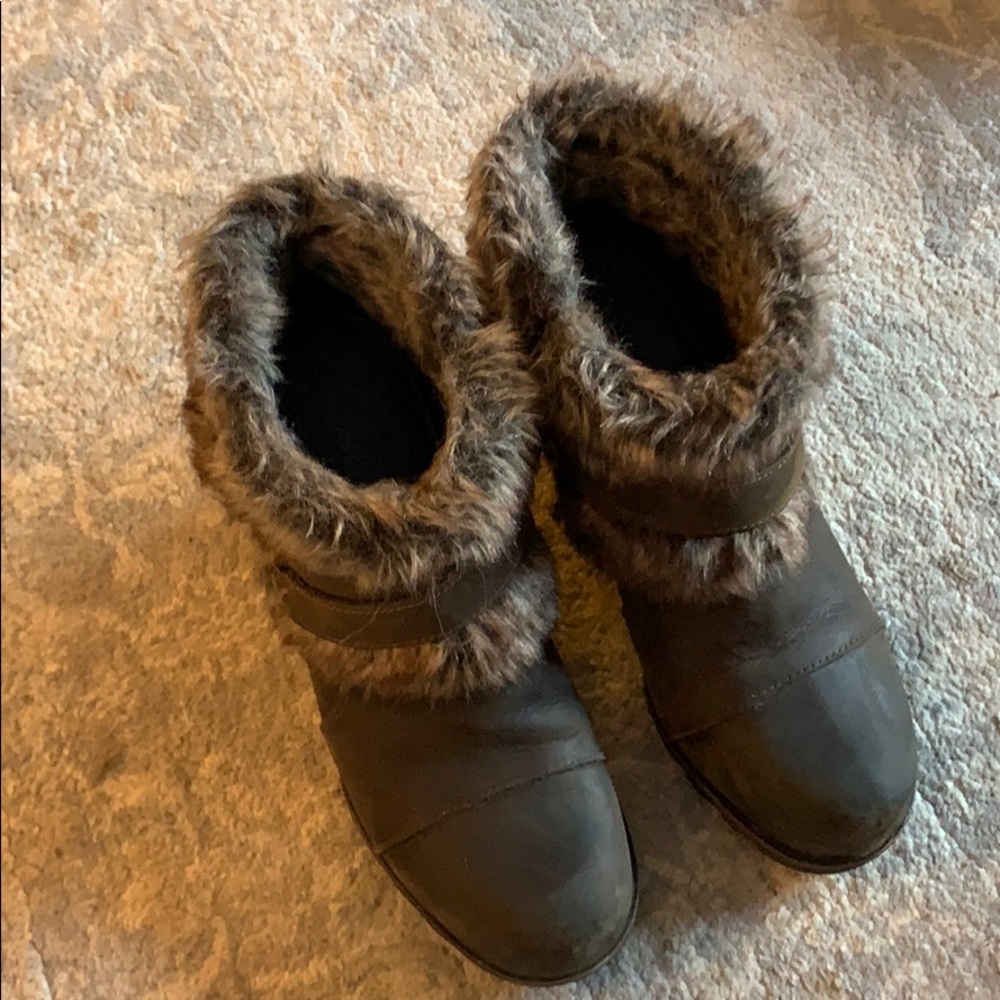 Sorel Joan of arc wedge
